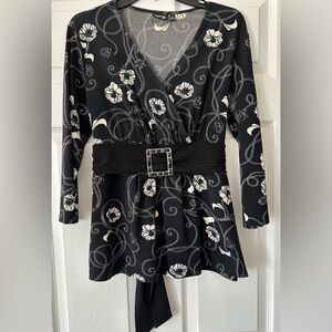 Apt 9 womens top